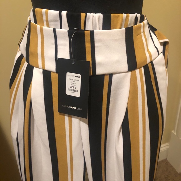 NWT Fashion Nova Tropical Escape Pant Size M - Picture 2 of 7